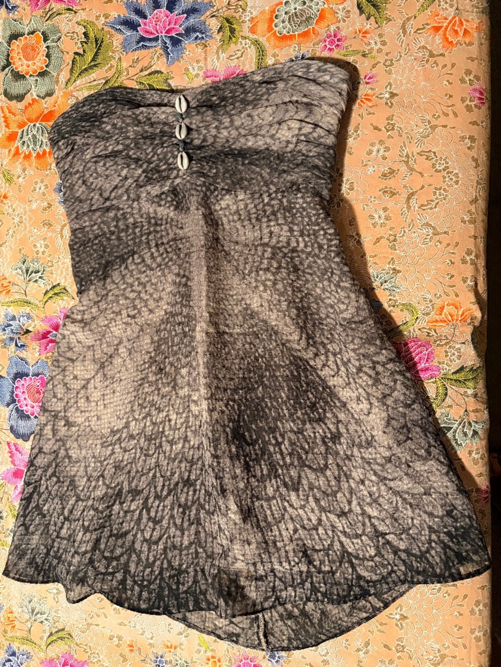 Free people XS strapless, back detail island mini dress Cowry shell detail